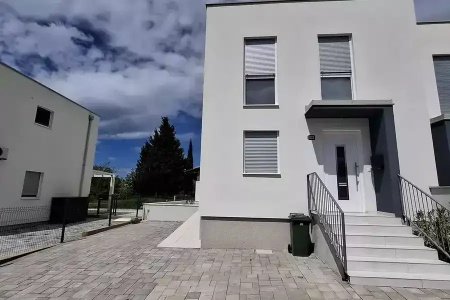 Unit